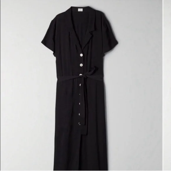 Aritzia Wilfred Button Down Dress

Size xs - Picture 3 of 13
